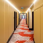 Hotel Kyriad Prestige Amiens - And 4*
