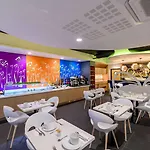 Hotel Kyriad Prestige Amiens - And 4*