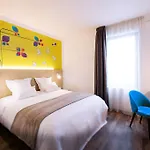 Kyriad Prestige Amiens - And 4* Poulainville
