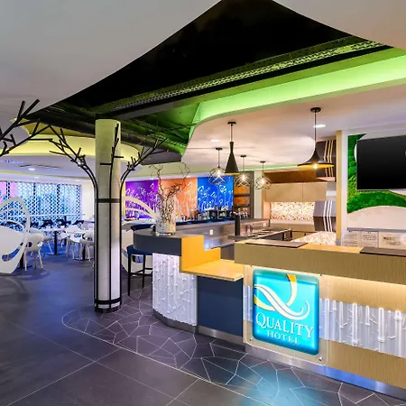 Kyriad Prestige Amiens - And Poulainville