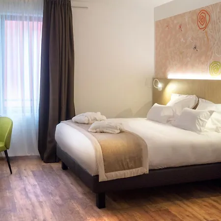 Hotel Kyriad Prestige Amiens - And Poulainville