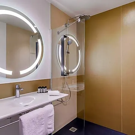 Kyriad Prestige Amiens - And Hotel 4*