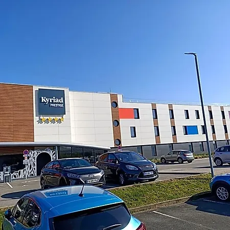 Hotel Kyriad Prestige Amiens - And 4*
